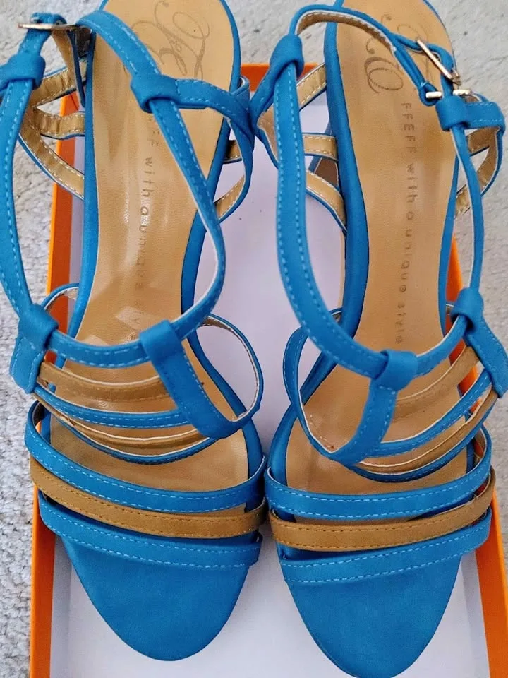 Women's Blue & Tan Strappy Heeled Sandals - Size 8.5 - Brand New