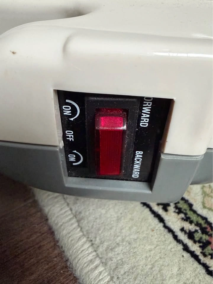 Older Style Massage Machine - photo 5