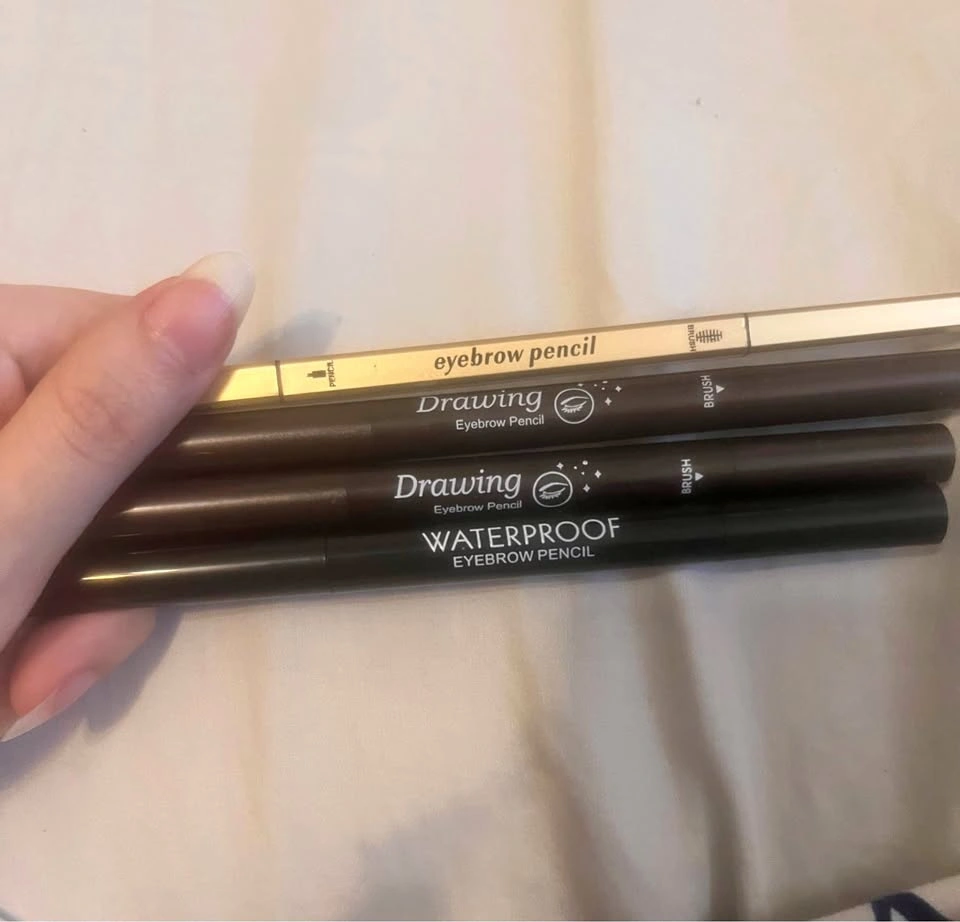 NEW EYEBROW PENS