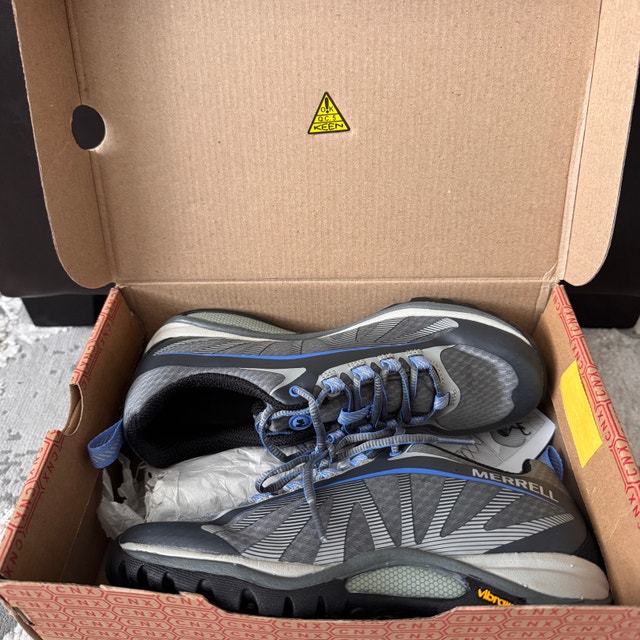 Merrell Women's Shoes - Brand New, Size 6