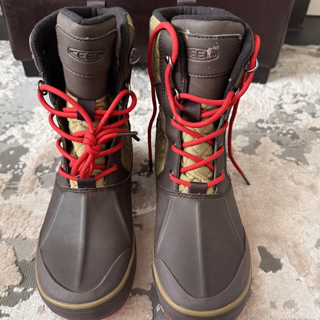 Keen Women's Winter Boots - Brand New, Size 7