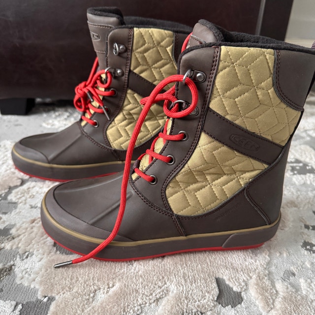 Keen Women's Winter Boots - Brand New, Size 7 - photo 2