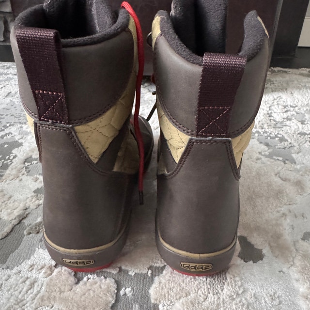 Keen Women's Winter Boots - Brand New, Size 7 - photo 5
