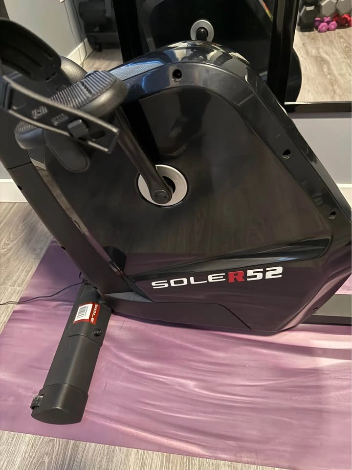 Sole R52 Recumbent Bike - photo 5