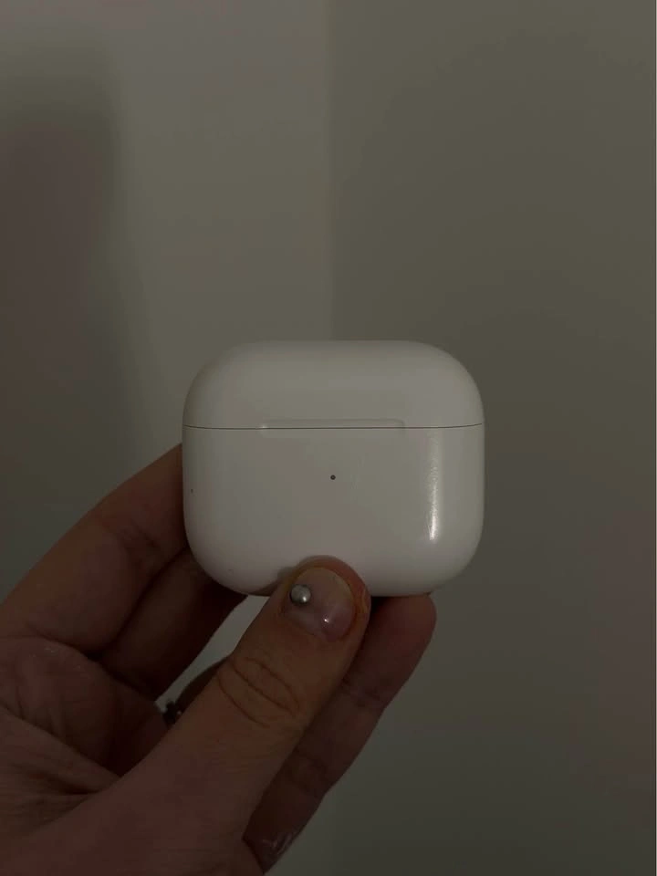 Apple AirPods 3 - photo 2
