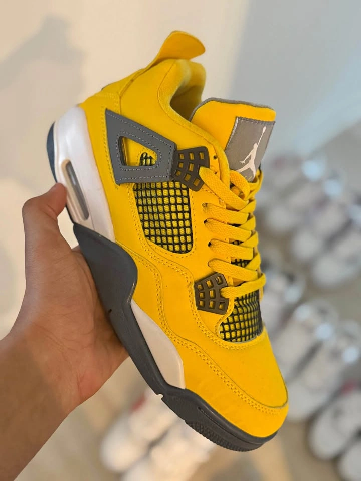 Jordan 4 Yellow Lightning