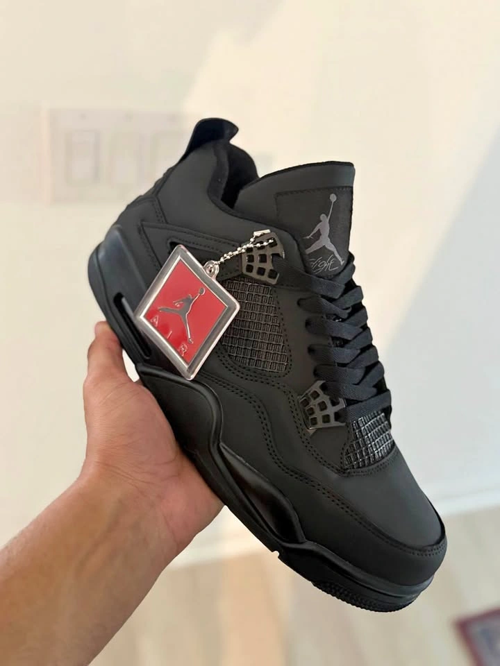 Jordan 4 Black Cat 2025