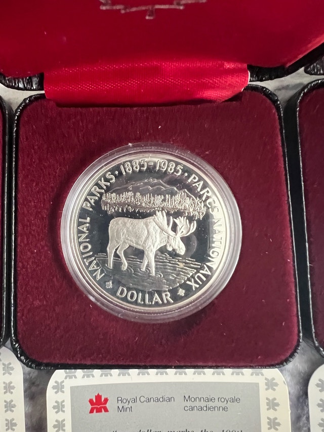 6 silver dollars - photo 5