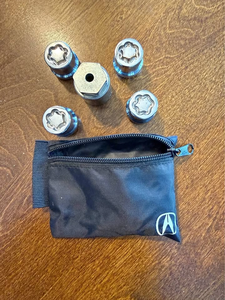 Genuine Acura Wheel Lock Set