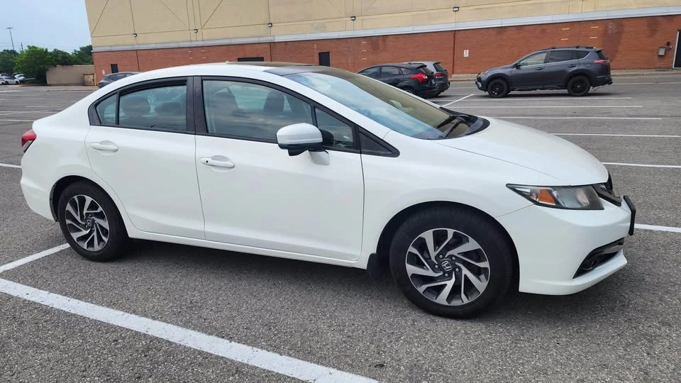 2015 Honda Civic LX Sedan - Automatic - photo 3
