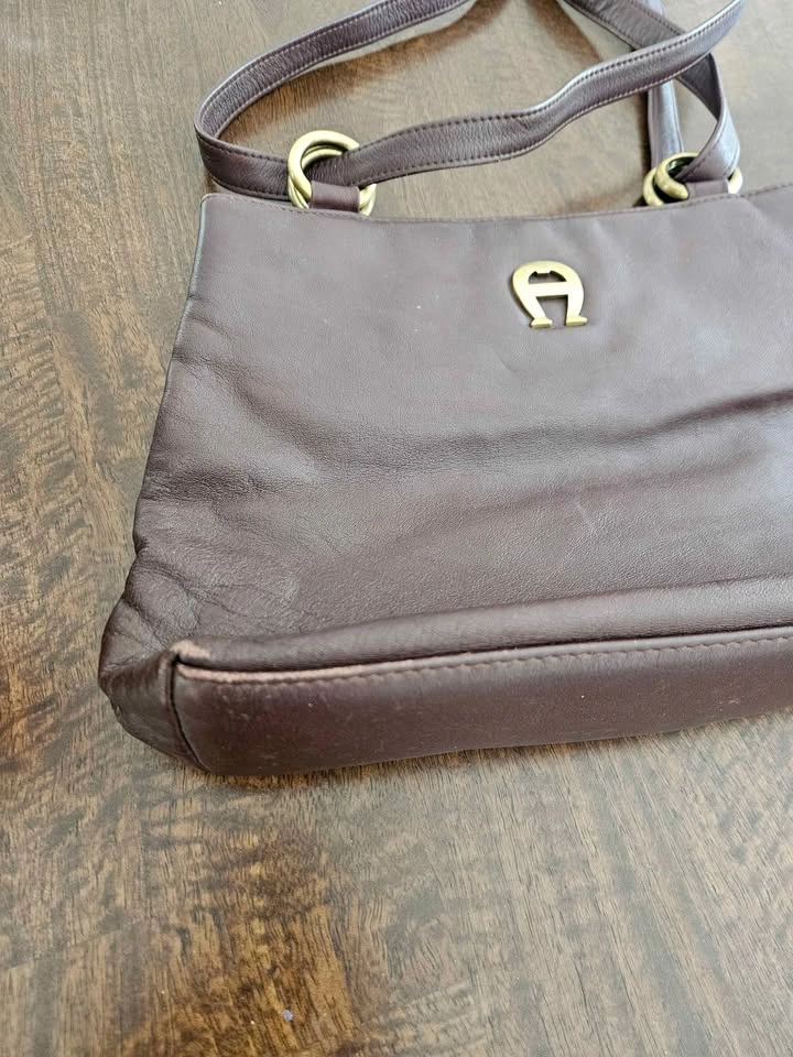 Vintage Etienne Aigner Leather Shoulder Bag - Oxblood - photo 4