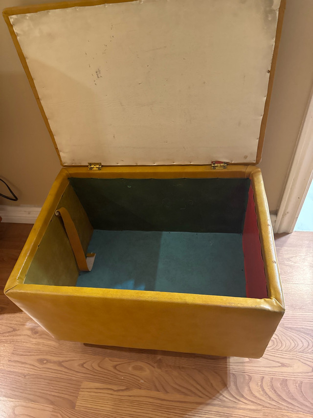 Storage Ottoman