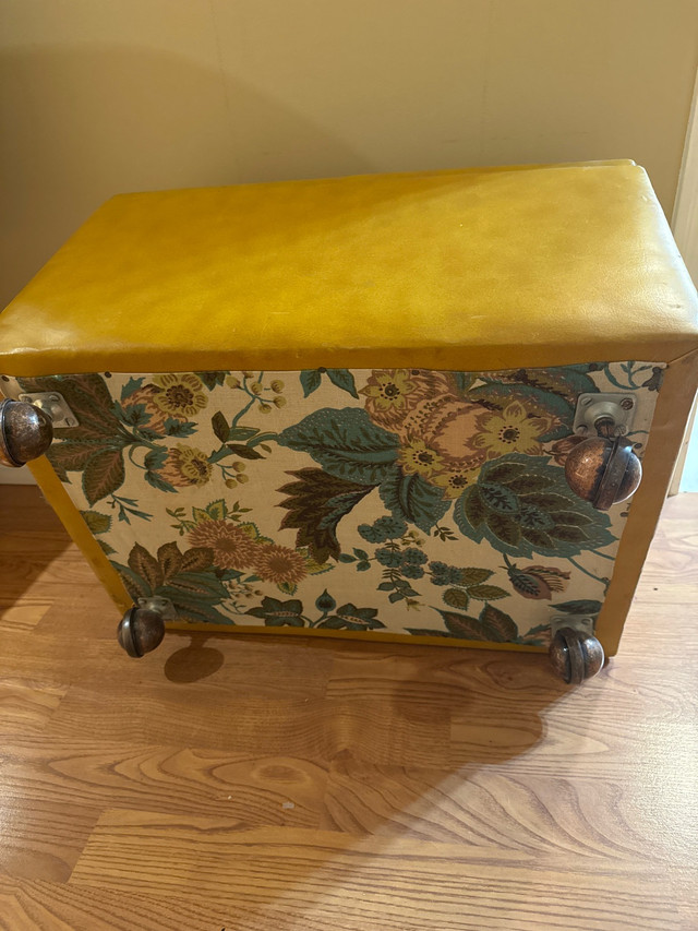 Storage Ottoman - photo 3