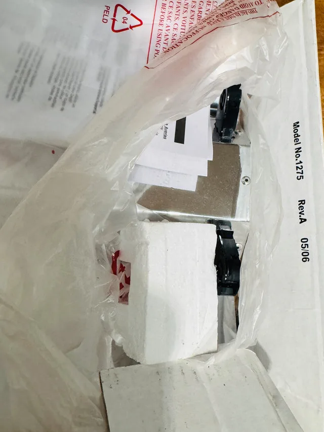 Lithonia energy efficient worklight with mounting hardware hardw image indicator(2)