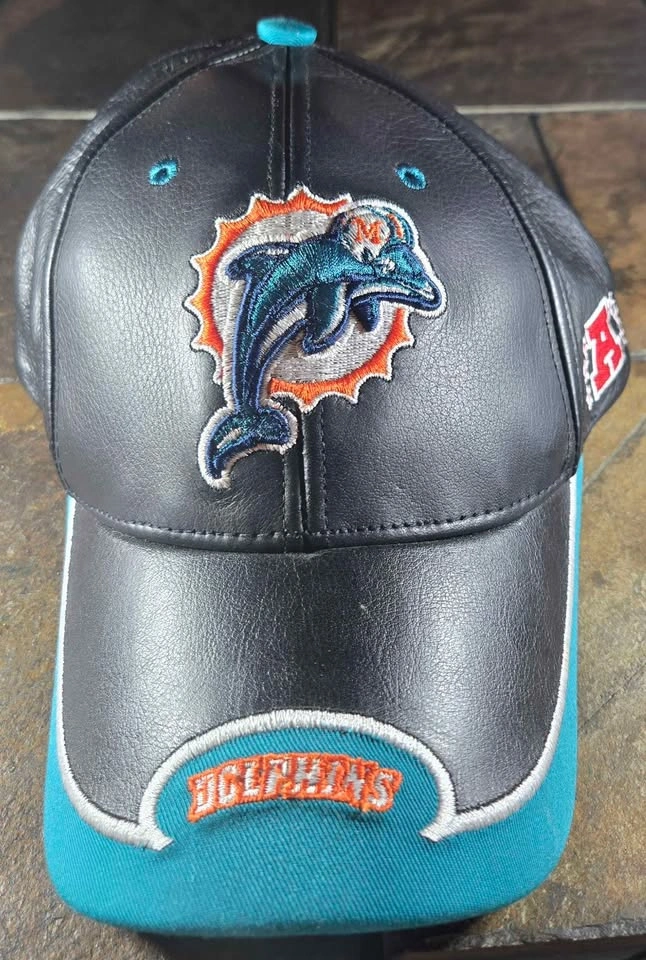 Miami Dolphins ball cap - Leather.