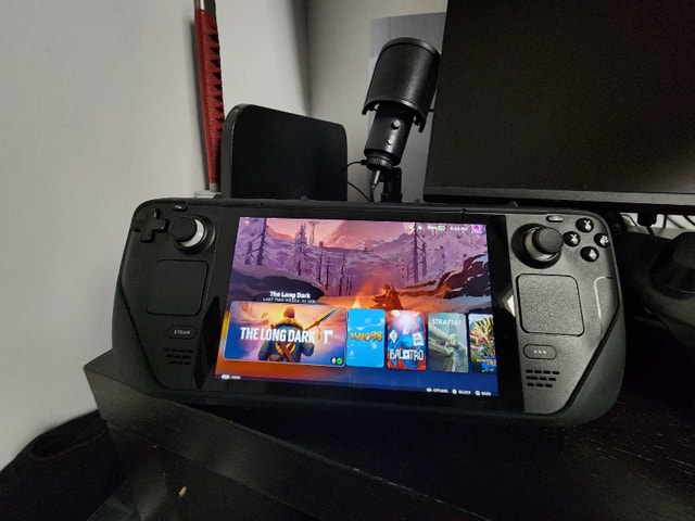 Steam Deck 256gb LCD + 512gb SD + Killswitch Case - photo 2