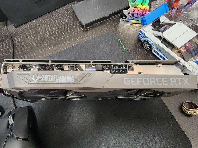RTX 3050 8GB Graphics Card - photo 2