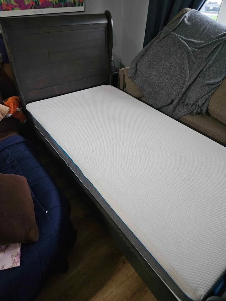 Dark Wood Twin Sleigh Bed Frame with Mattress - photo 2