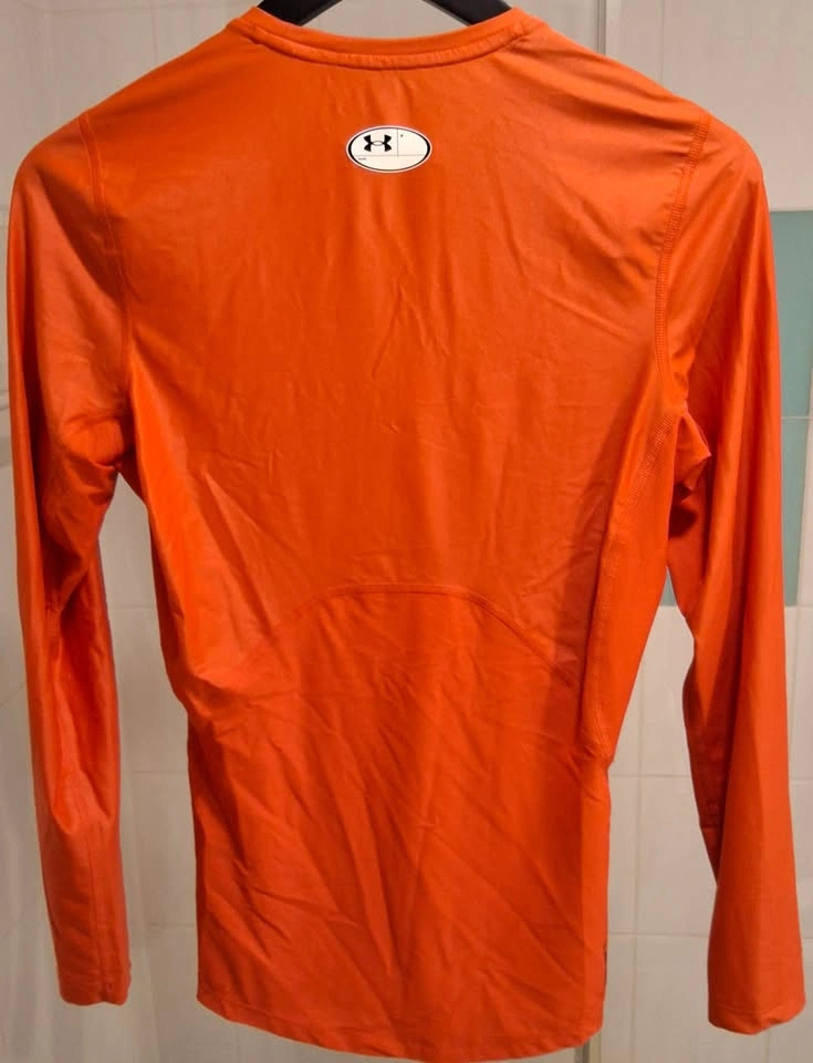 Under Armour Men’s Heat Gear Compression Shirt - Medium - photo 3