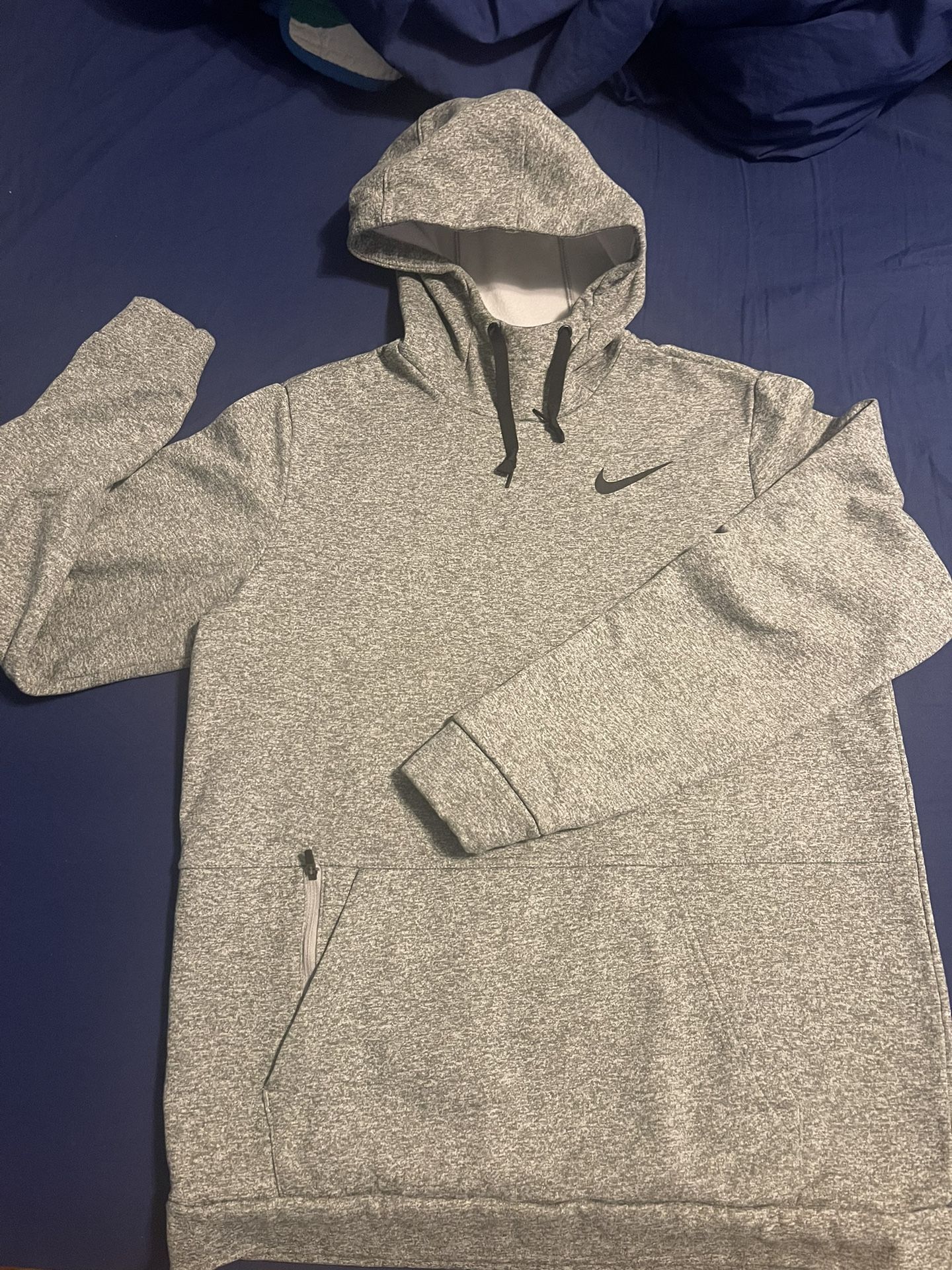 Nike Sweater