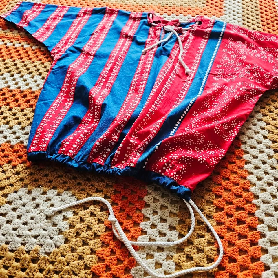 Vintage 70s Folk Womens Peasant Top Lace-Up Scandinavian - photo 5