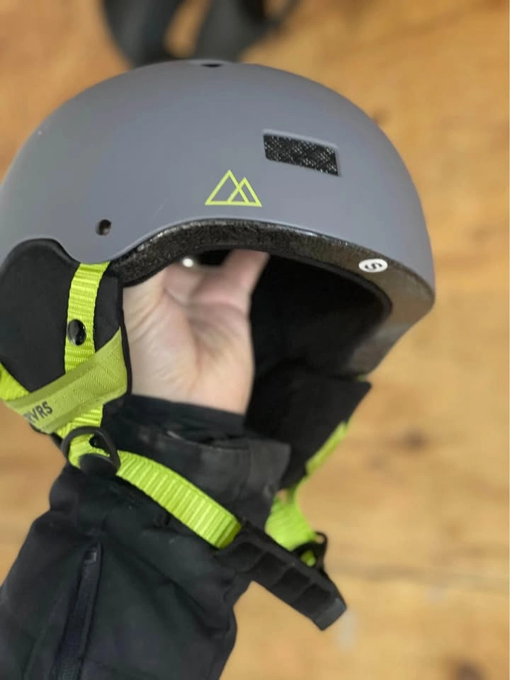 Kids Ski & Snowboard Helmet - Size Small