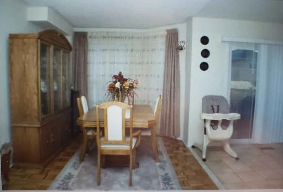 4 Beds 3.5 Baths - House - photo 4