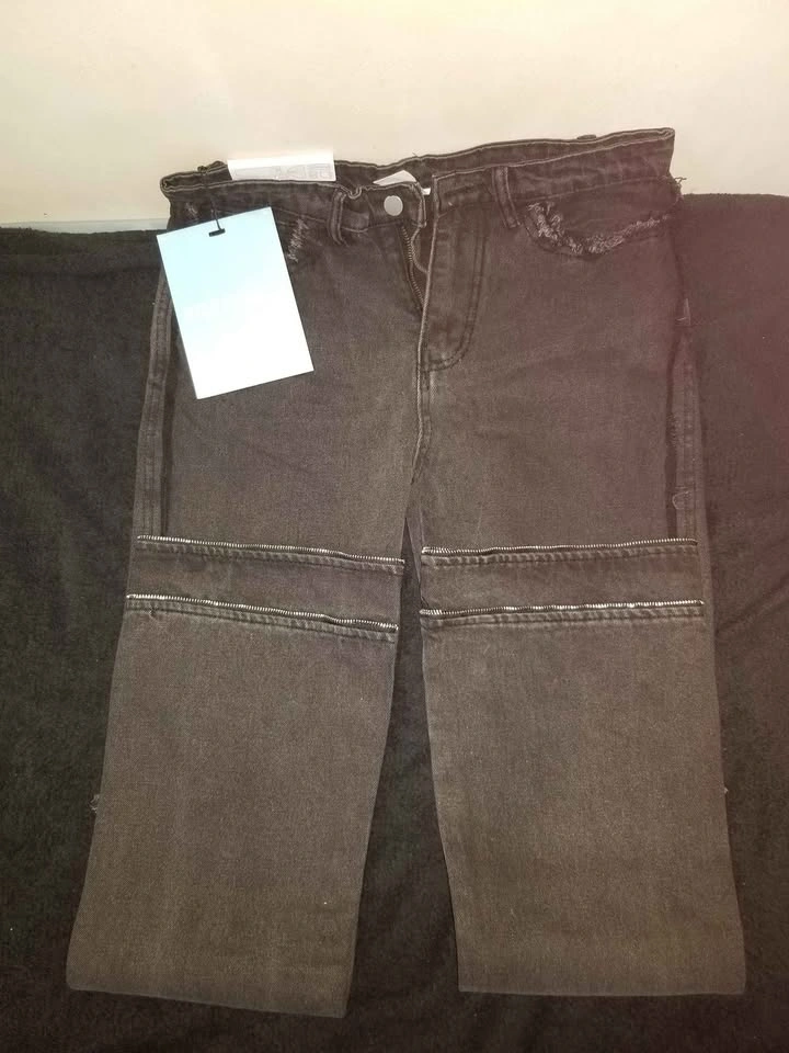 Stylish unisex jeans - photo 3