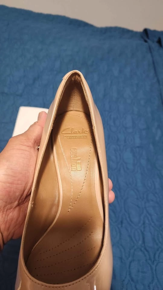 Clarks Beige Dress Shoes - photo 4