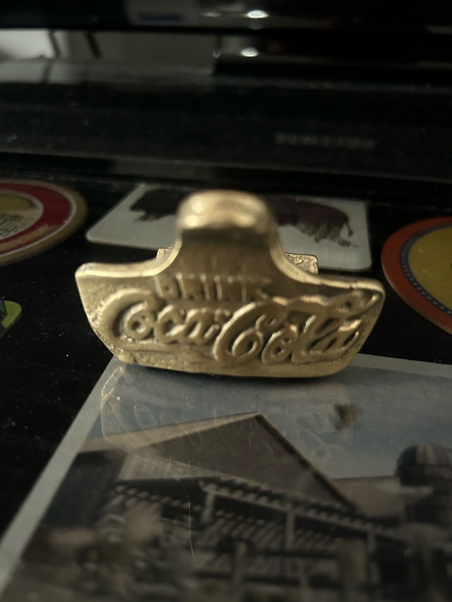 Coca-Cola Bottle Opener - photo 2