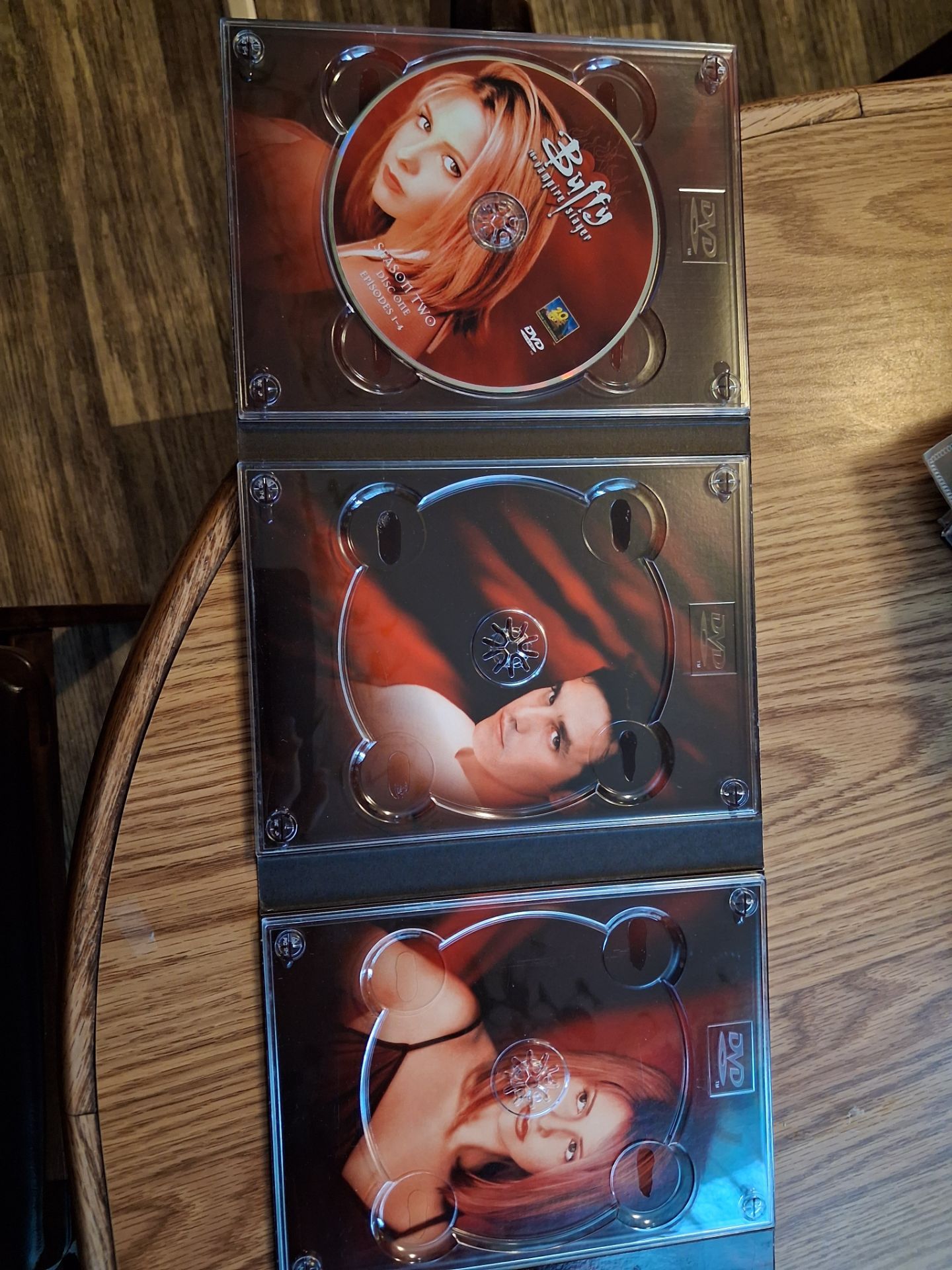 Buffy the Vampire Slayer - Complete Seasons 1-7 - photo 3