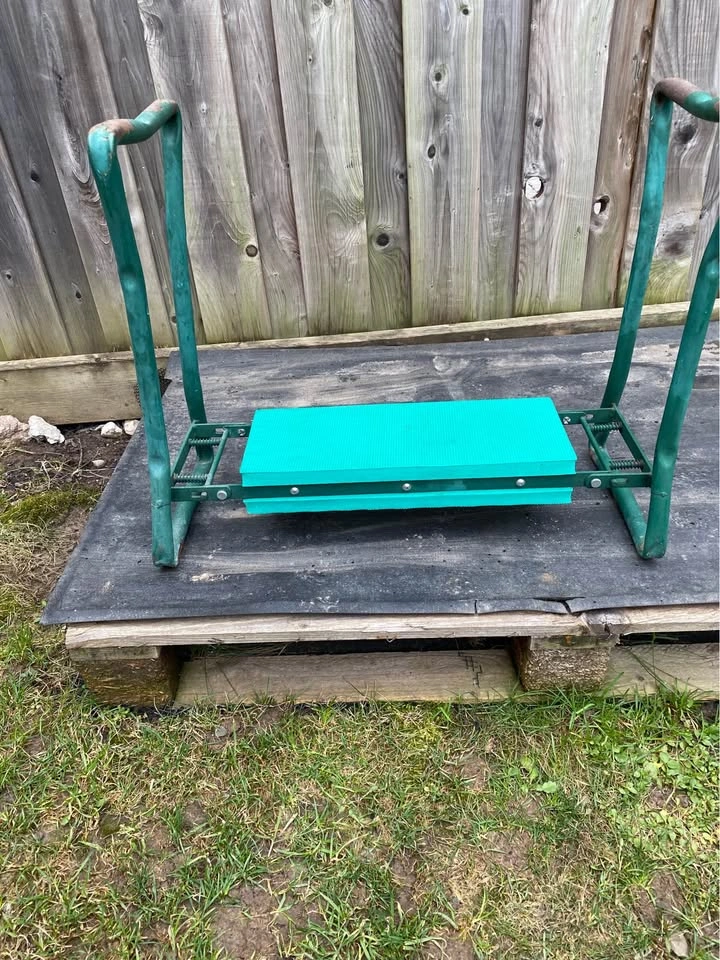 Garden stool/bench $20 - photo 2