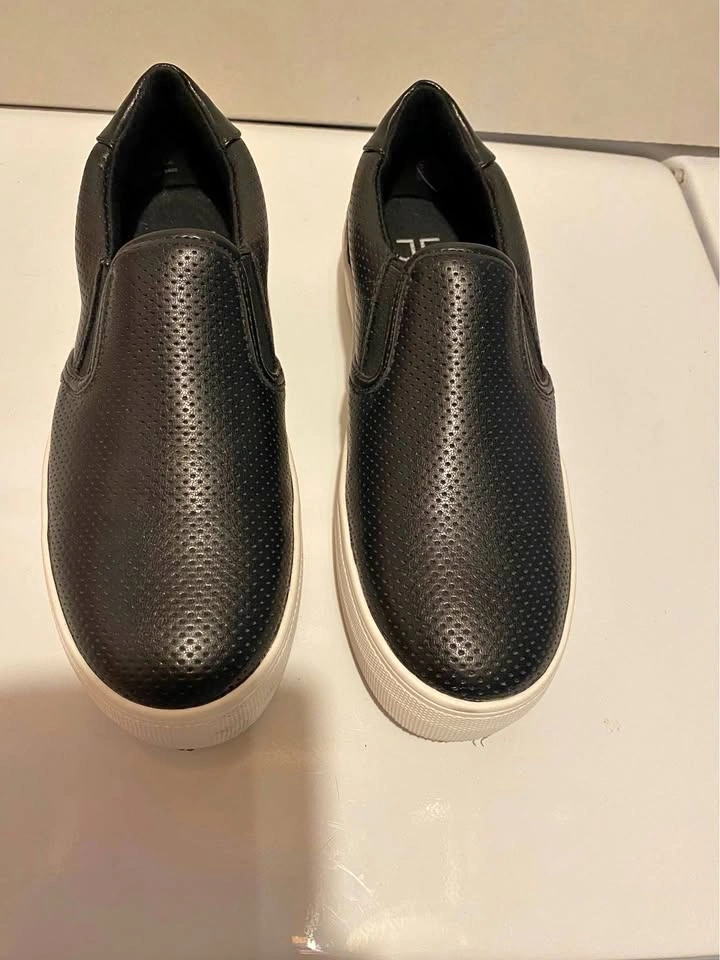 Black shoes size 7 $20.00