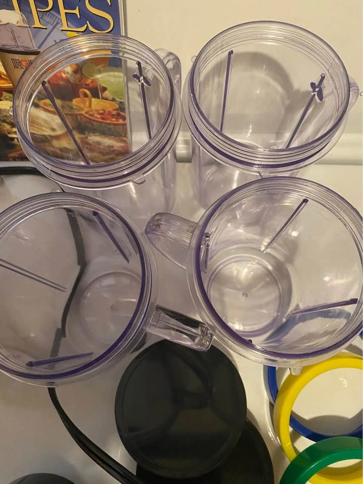 Magic Bullet set $40 - photo 5