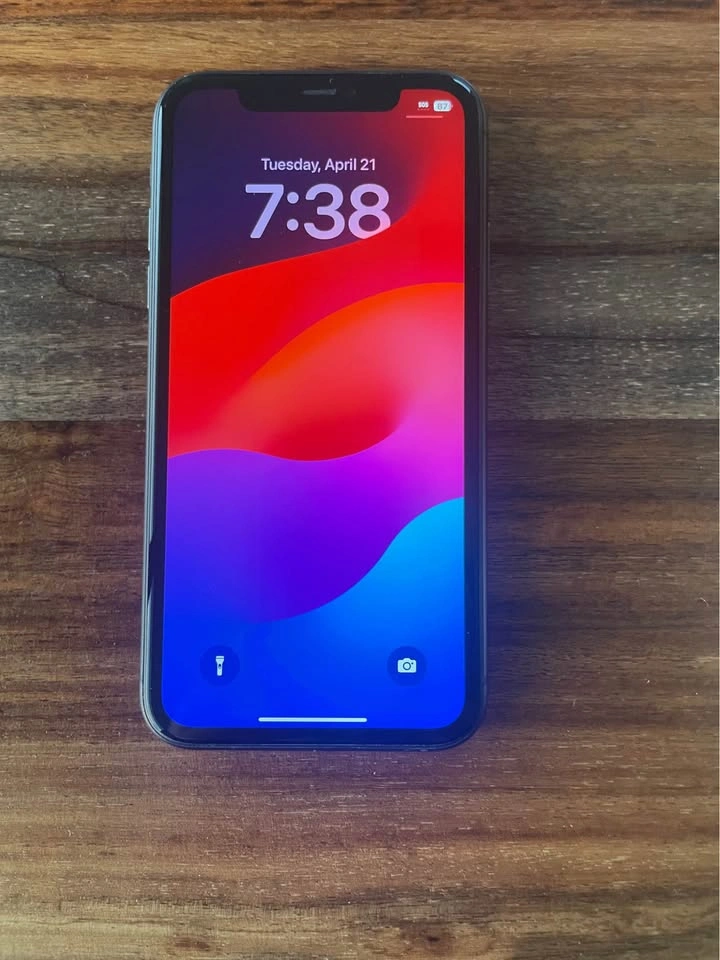 iPhone 11 128gb - Excellent condition - photo 2