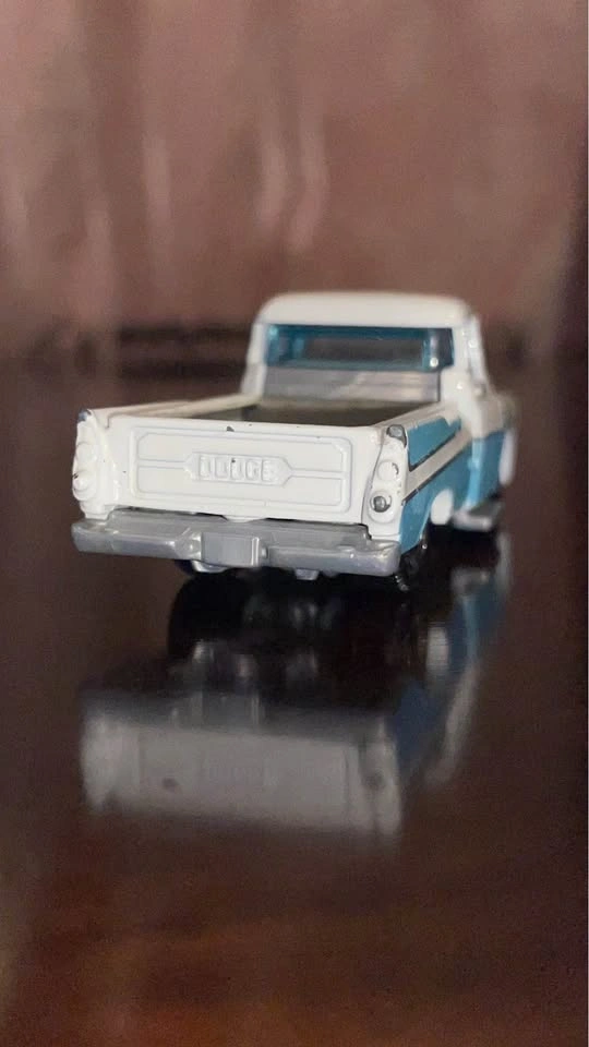 Matchbox 1957 Dodge Sweptside Truck Toy - White & Blue - photo 2