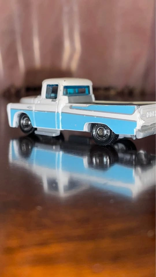 Matchbox 1957 Dodge Sweptside Truck Toy - White & Blue - photo 3