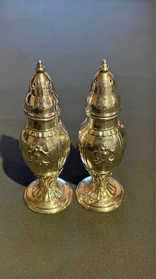 TRENT Vintage Silverplated Salt and Pepper Shakers