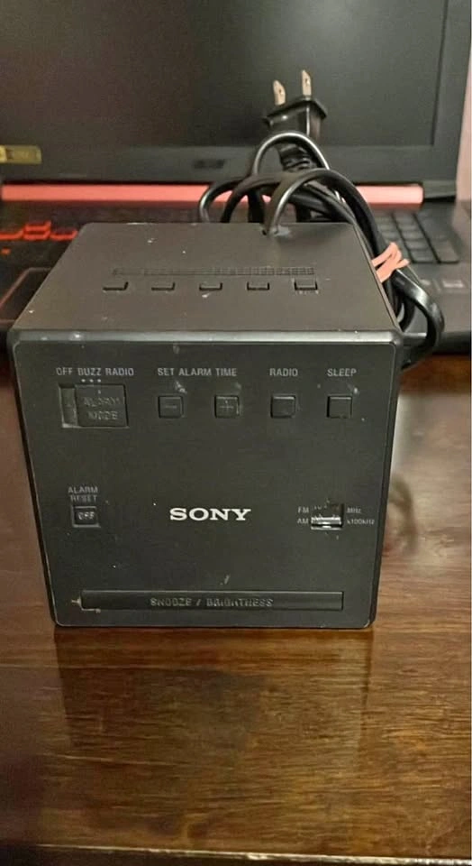 Sony ICF-C1 Alarm Clock Radio - Black