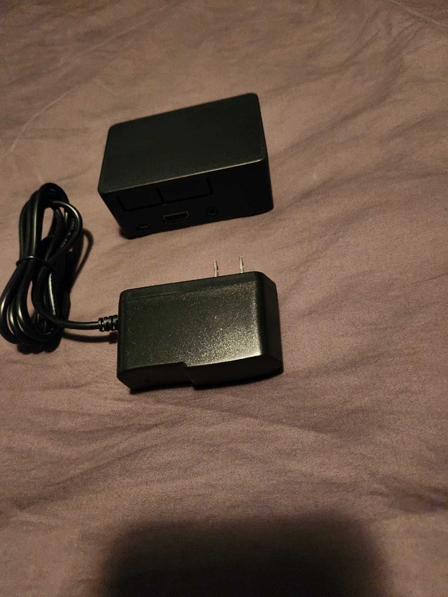 Raspberry Pi 3 Model B 1GB sc0022 + Charger - photo 4