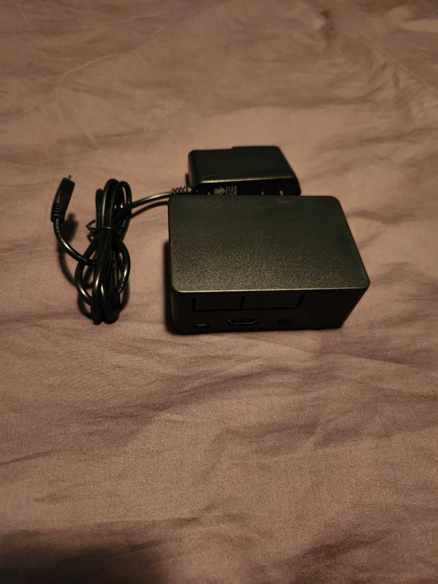 Raspberry Pi 3 Model B 1GB sc0022 + Charger - photo 5
