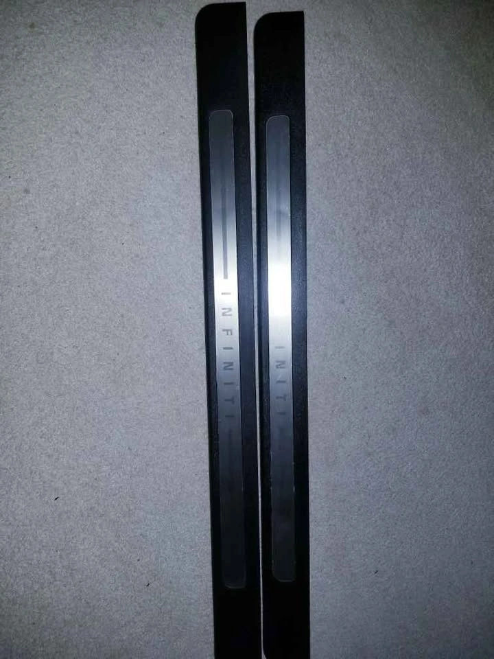 Infiniti G37 Coupe Kick Plates LH & RH - photo 2
