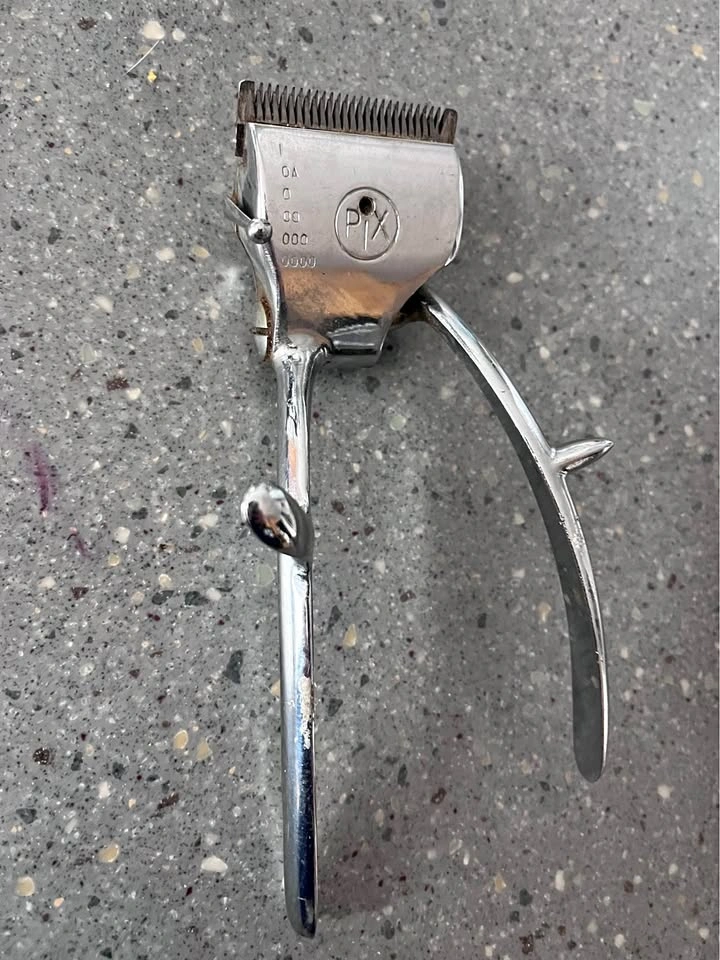 Vintage hair clippers