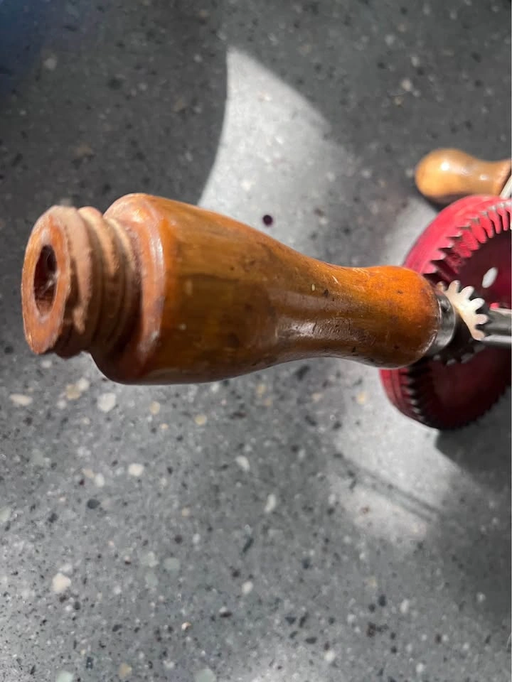 Antique hand drill - photo 4