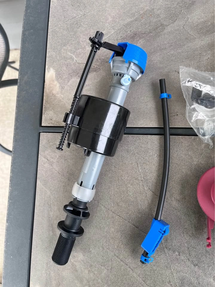 Toilet valve -brand new! - photo 4