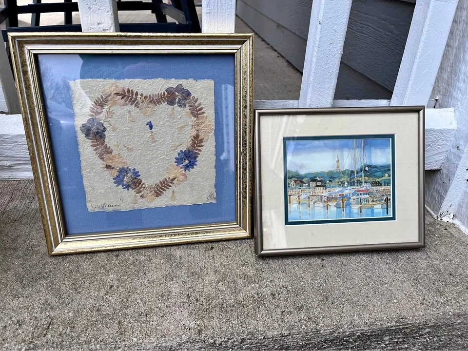 Framed art 2/$10
