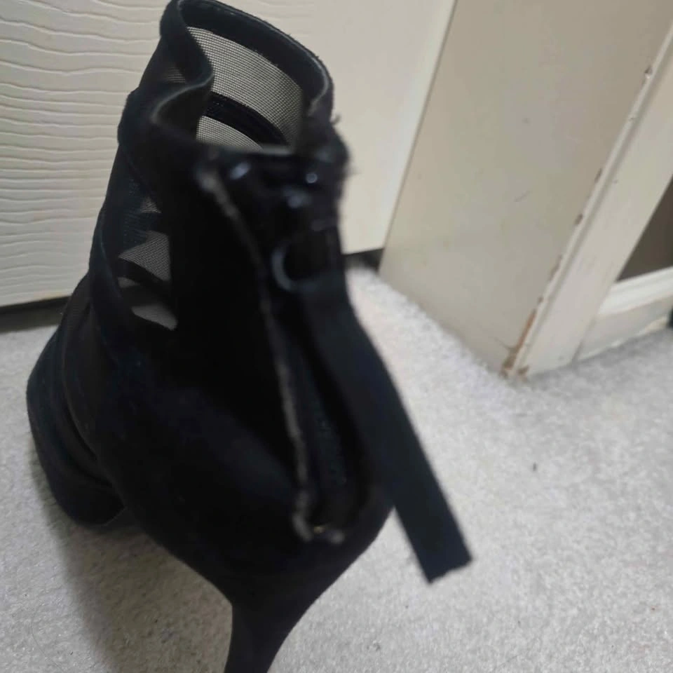 Super Cute Aldo, Authentic Leather, High Heel Booties - photo 2