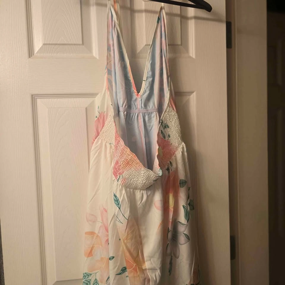 2 Elegant Plus Size Floral Maxi Dresses (4x & 3x) - photo 5