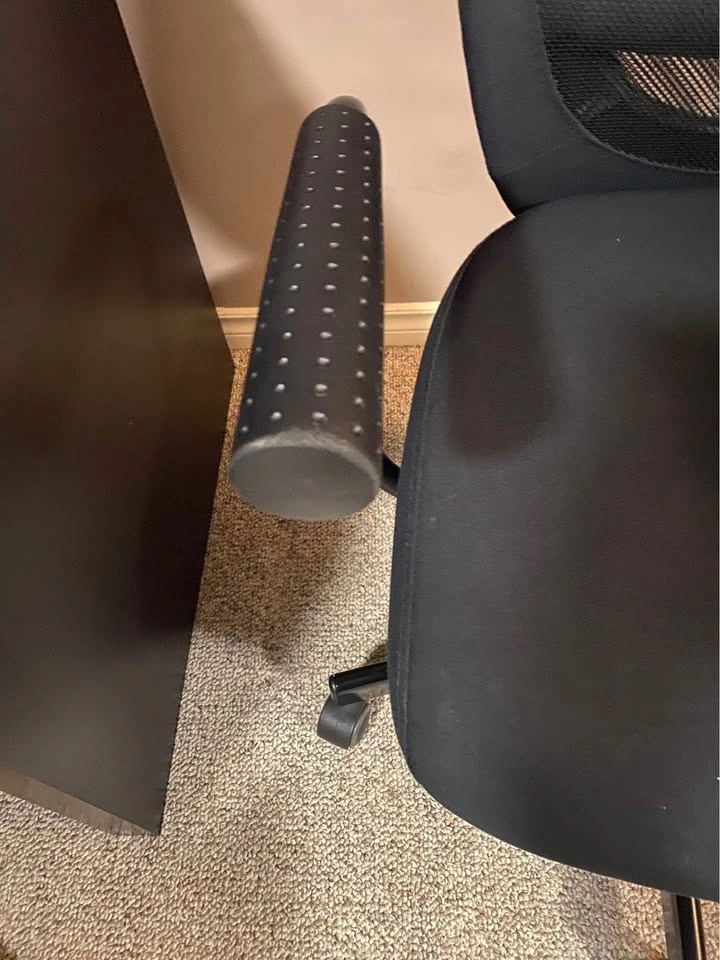 Black office chair - photo 3