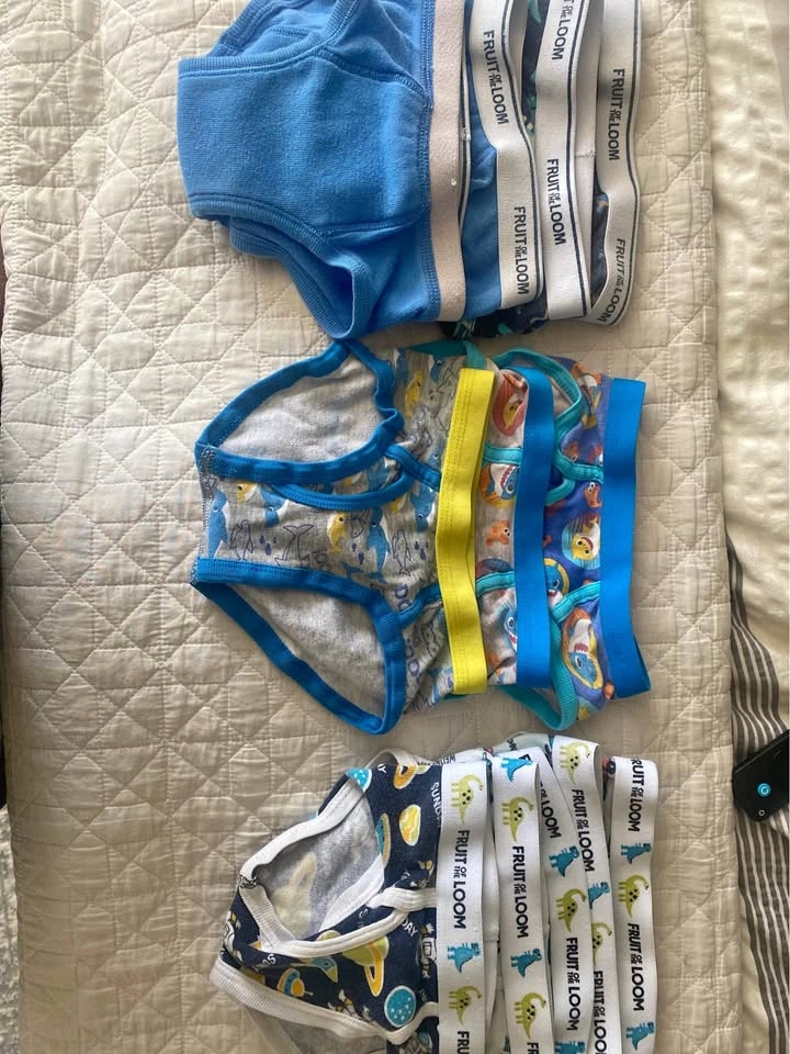 Fruit of the Loom Boys Briefs - 12 Pairs